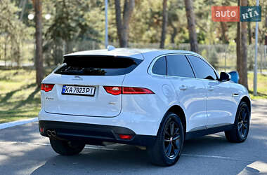 Позашляховик / Кросовер Jaguar F-Pace 2017 в 