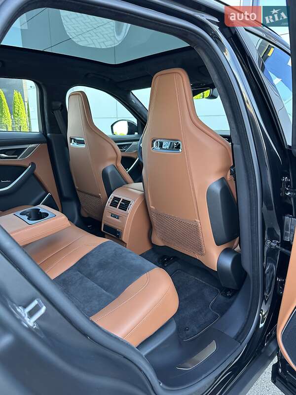 Позашляховик / Кросовер Jaguar F-Pace 2023 в Києві