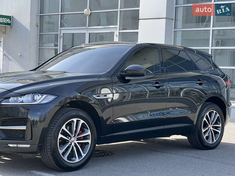 Позашляховик / Кросовер Jaguar F-Pace 2017 в Харкові