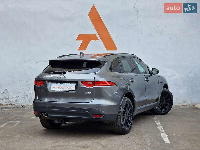 Внедорожник / Кроссовер Jaguar F-Pace 2016 в Одессе