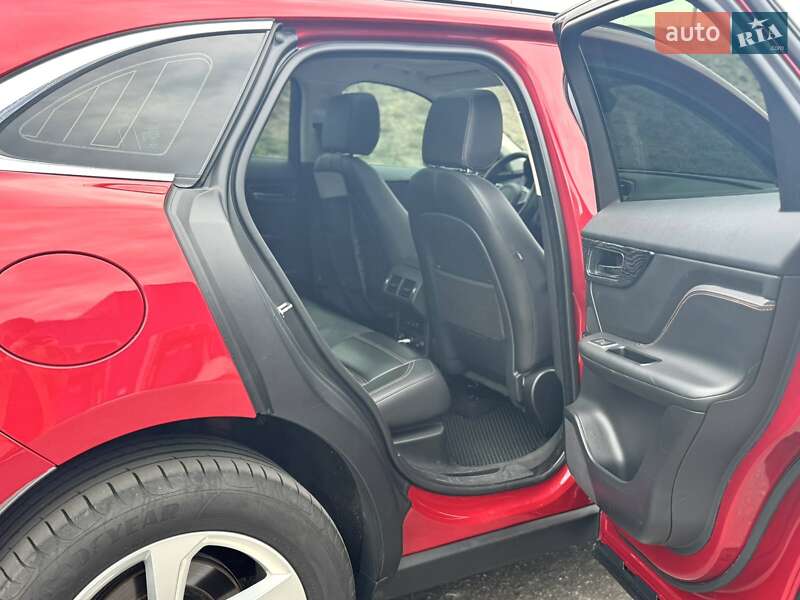 Внедорожник / Кроссовер Jaguar F-Pace 2020 в Полтаве