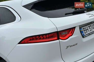 Внедорожник / Кроссовер Jaguar F-Pace 2018 в 
