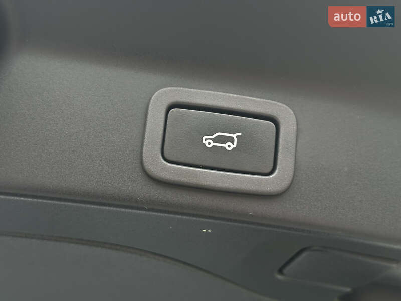 Внедорожник / Кроссовер Jaguar F-Pace 2018 в Одессе