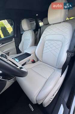 Позашляховик / Кросовер Jaguar F-Pace 2021 в 