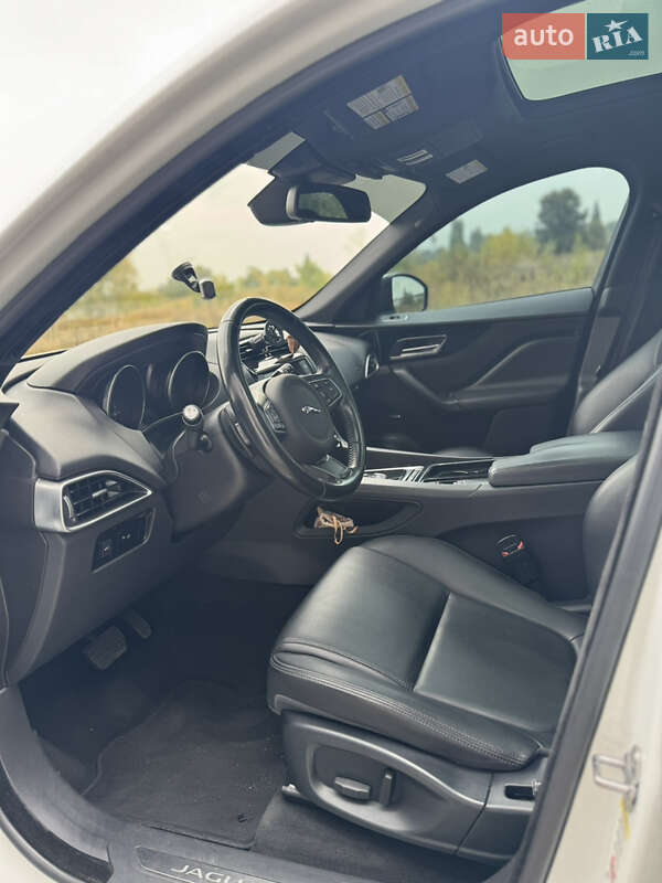 Позашляховик / Кросовер Jaguar F-Pace 2018 в Києві
