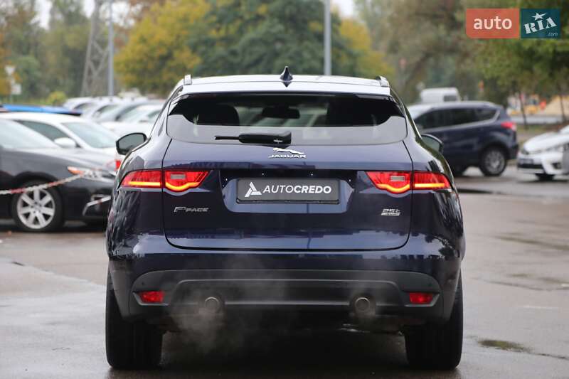 Позашляховик / Кросовер Jaguar F-Pace 2017 в Києві