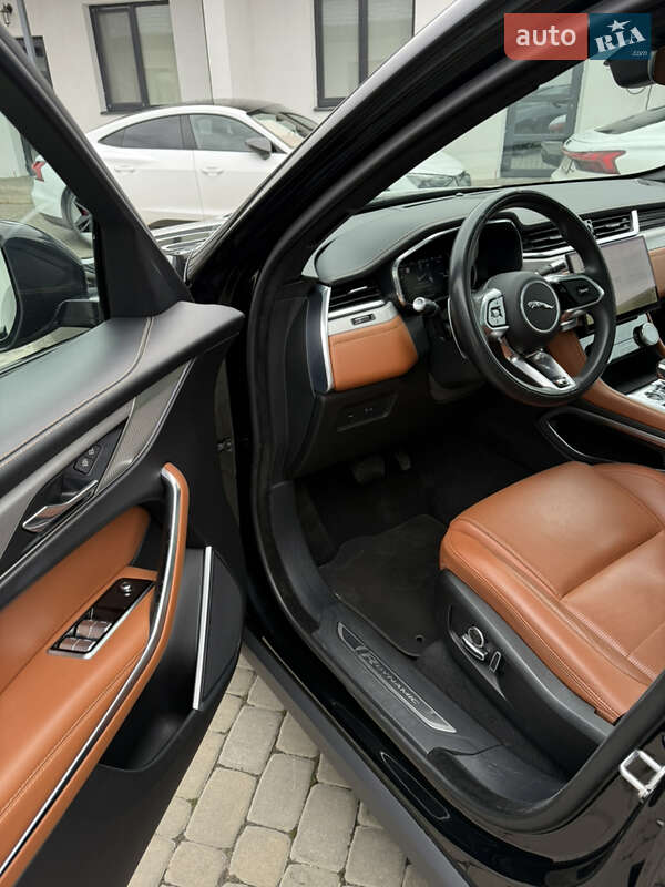Внедорожник / Кроссовер Jaguar F-Pace 2021 в Луцке