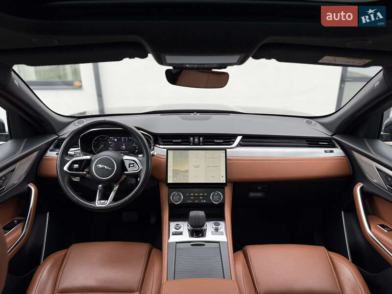 Внедорожник / Кроссовер Jaguar F-Pace 2021 в Луцке