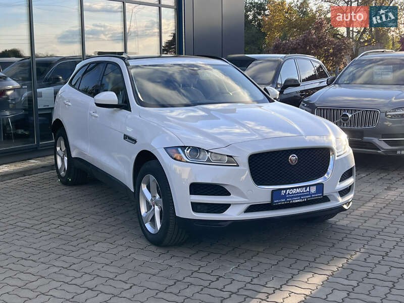 Позашляховик / Кросовер Jaguar F-Pace 2018 в Нововолинську