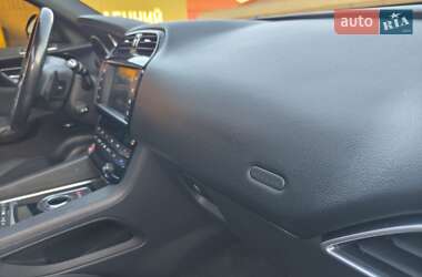 Позашляховик / Кросовер Jaguar F-Pace 2018 в 