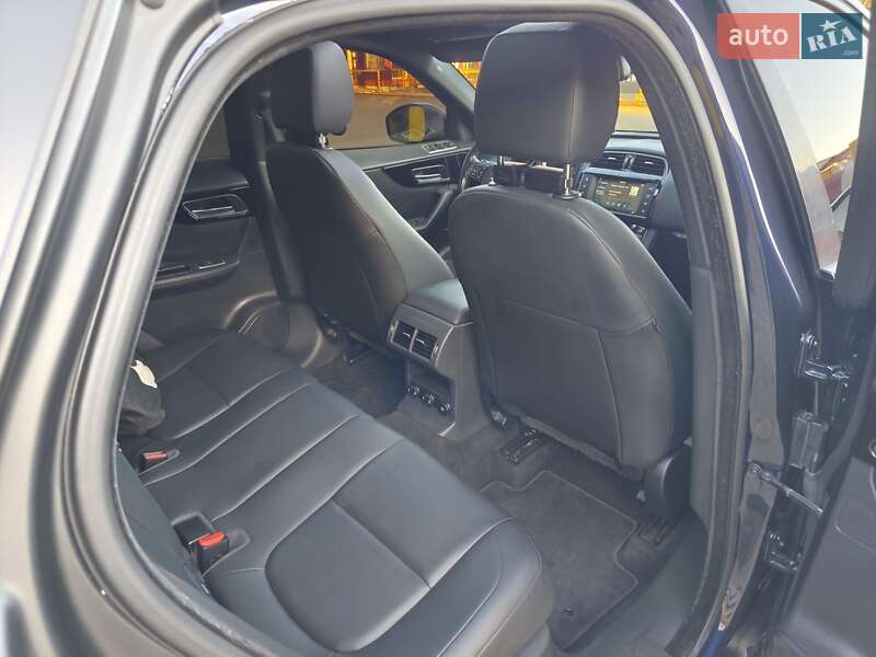 Внедорожник / Кроссовер Jaguar F-Pace 2018 в Львове фото 19 Внедорожник / Кроссовер Jaguar F-Pace 2018 в Львове