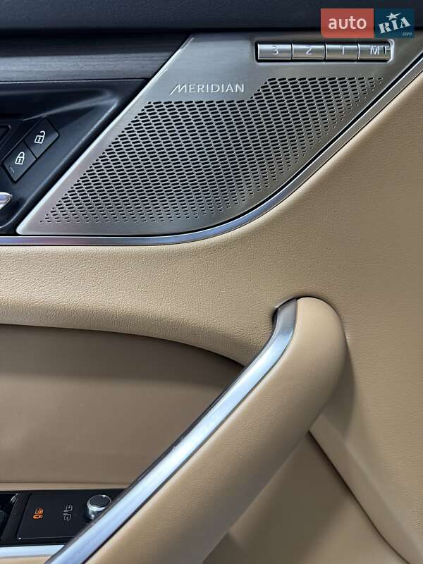 Внедорожник / Кроссовер Jaguar F-Pace 2022 в Одессе фото 33 Внедорожник / Кроссовер Jaguar F-Pace 2022 в Одессе