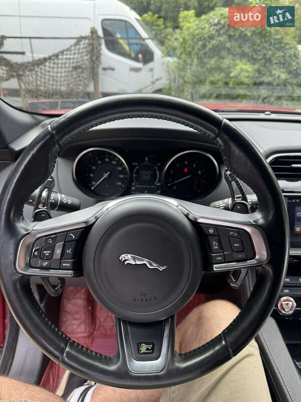 Позашляховик / Кросовер Jaguar F-Pace 2016 в Сумах фото 25 Позашляховик / Кросовер Jaguar F-Pace 2016 в Сумах