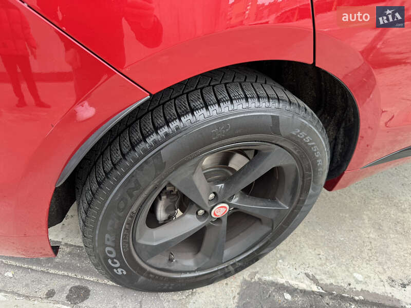 Позашляховик / Кросовер Jaguar F-Pace 2016 в Києві фото 20 Позашляховик / Кросовер Jaguar F-Pace 2016 в Києві