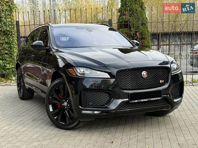 Jaguar F-Pace 2017