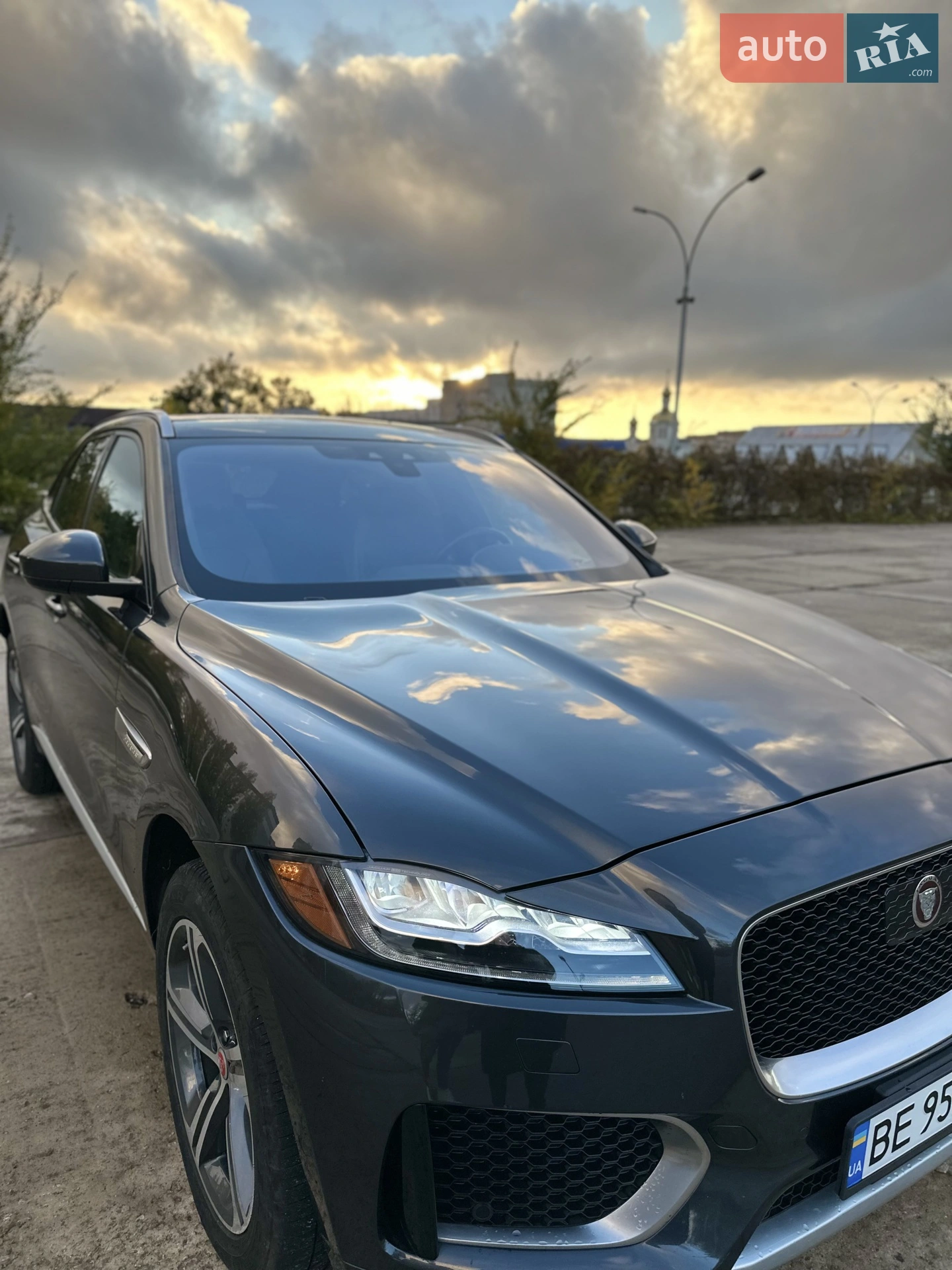 2018 Jaguar F-Pace - мініатюра 33