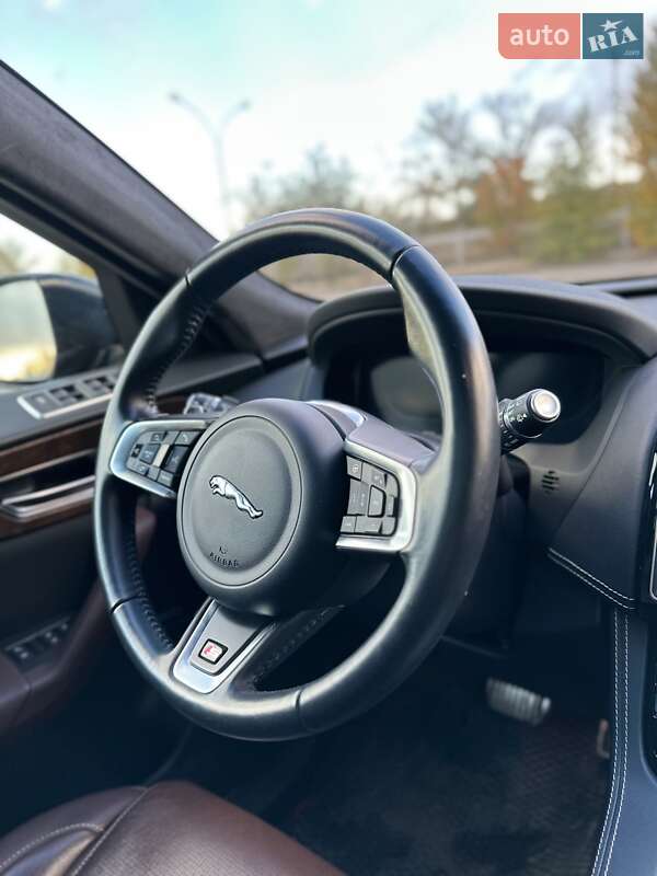 Позашляховик / Кросовер Jaguar F-Pace 2018 в Южноукраїнську фото 42 Позашляховик / Кросовер Jaguar F-Pace 2018 в Южноукраїнську