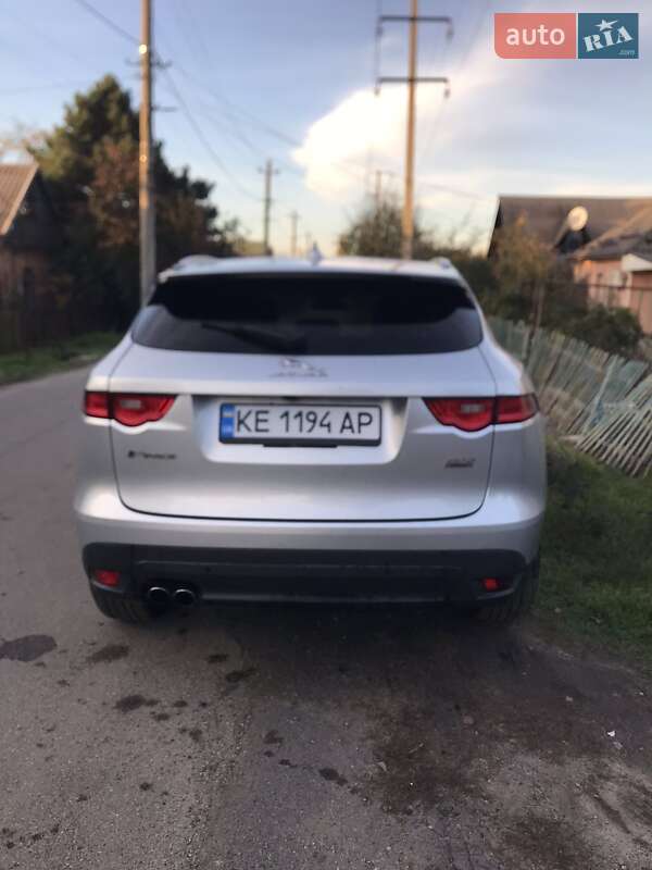 Внедорожник / Кроссовер Jaguar F-Pace 2017 в Кривом Роге