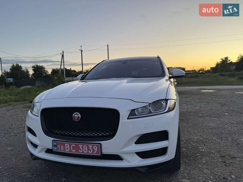 Позашляховик / Кросовер Jaguar F-Pace 2018 в Києві