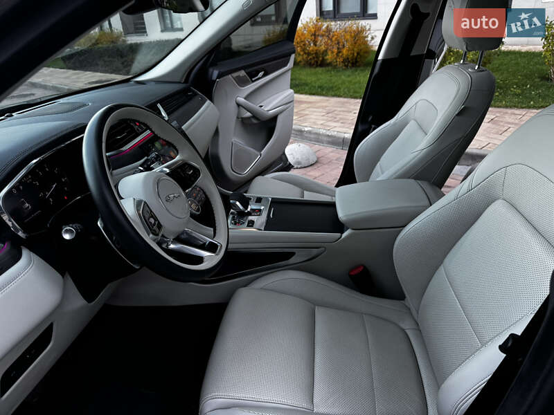 Внедорожник / Кроссовер Jaguar F-Pace 2022 в Киеве