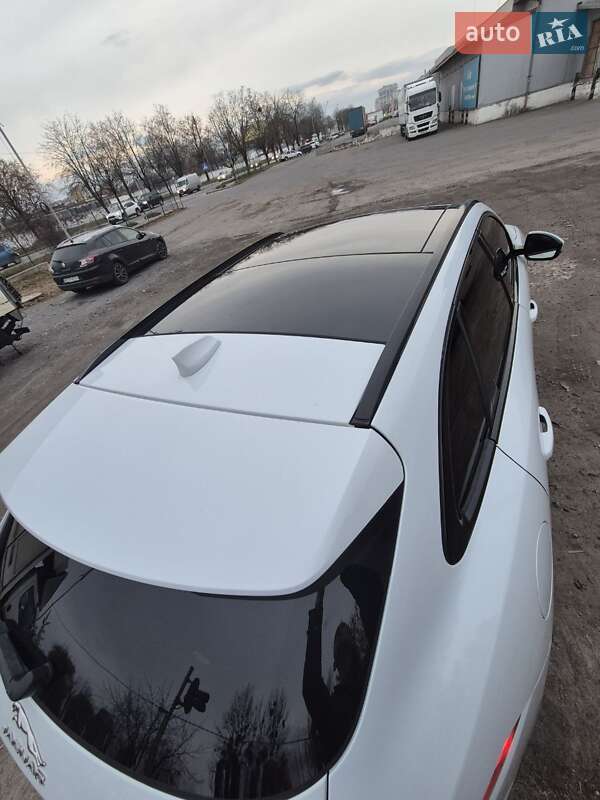 Внедорожник / Кроссовер Jaguar F-Pace 2018 в Львове фото 8 Внедорожник / Кроссовер Jaguar F-Pace 2018 в Львове