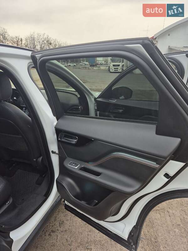 Внедорожник / Кроссовер Jaguar F-Pace 2018 в Львове фото 19 Внедорожник / Кроссовер Jaguar F-Pace 2018 в Львове