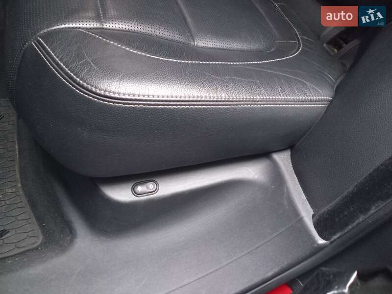 Позашляховик / Кросовер Jaguar F-Pace 2016 в Києві