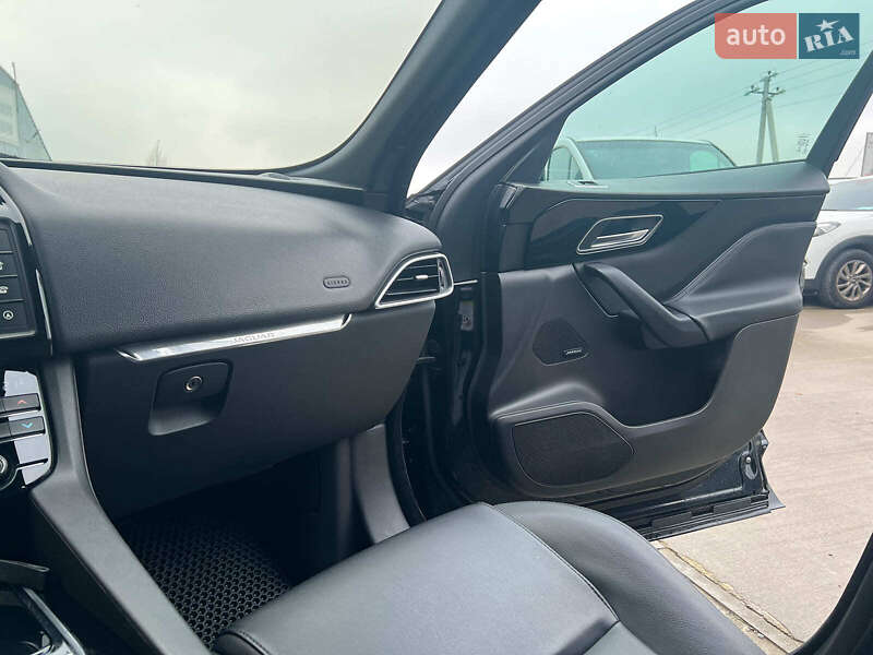 Внедорожник / Кроссовер Jaguar F-Pace 2016 в Львове