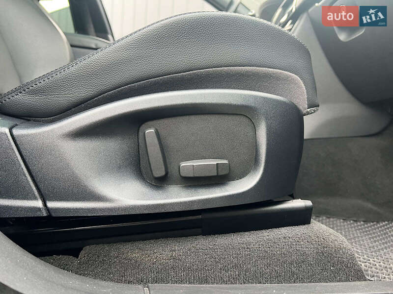 Внедорожник / Кроссовер Jaguar F-Pace 2016 в Львове