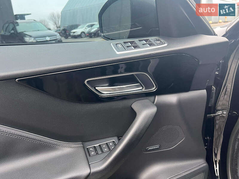 Внедорожник / Кроссовер Jaguar F-Pace 2016 в Львове