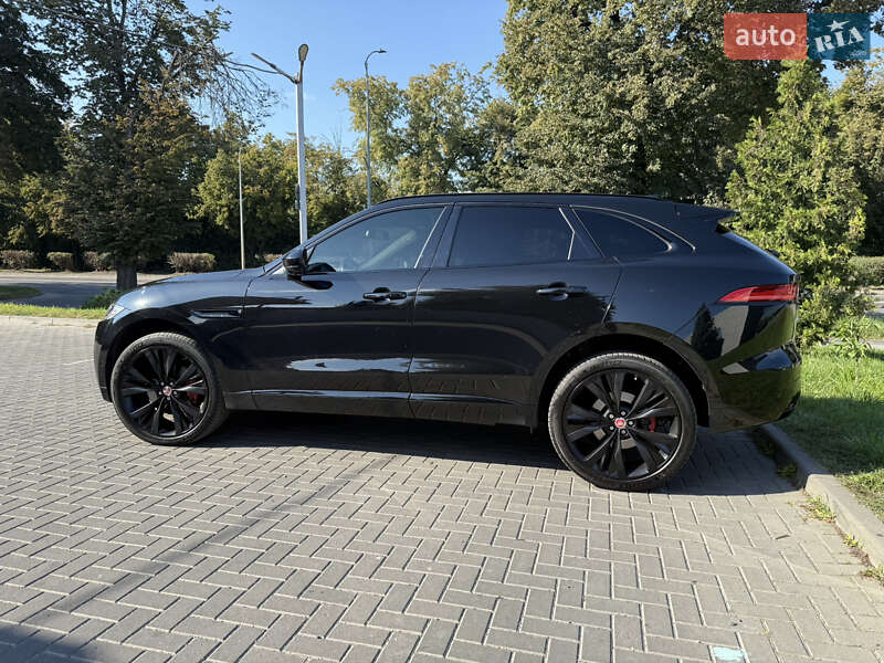 Внедорожник / Кроссовер Jaguar F-Pace 2016 в Луцке