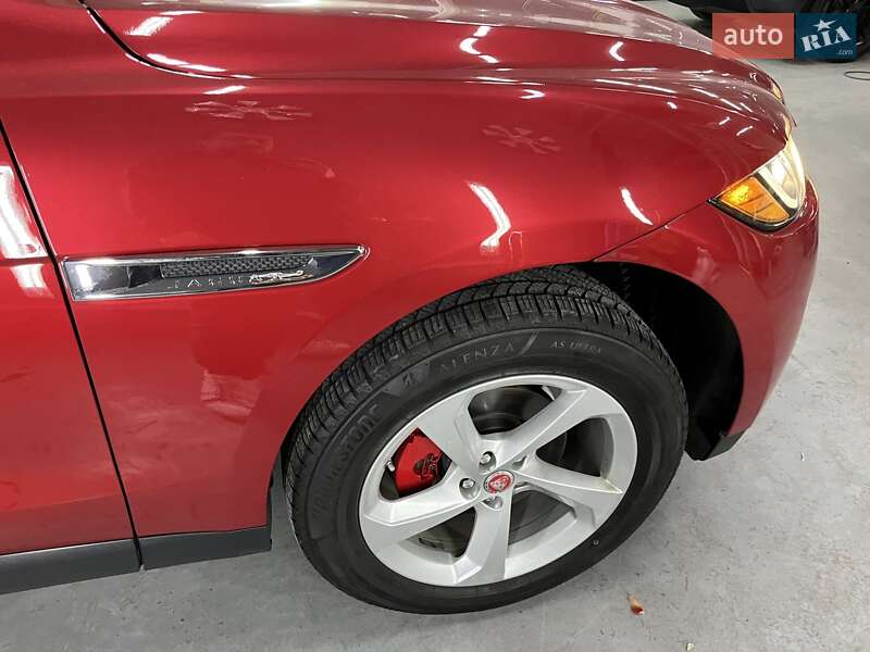 Позашляховик / Кросовер Jaguar F-Pace 2017 в Львові фото 15 Позашляховик / Кросовер Jaguar F-Pace 2017 в Львові