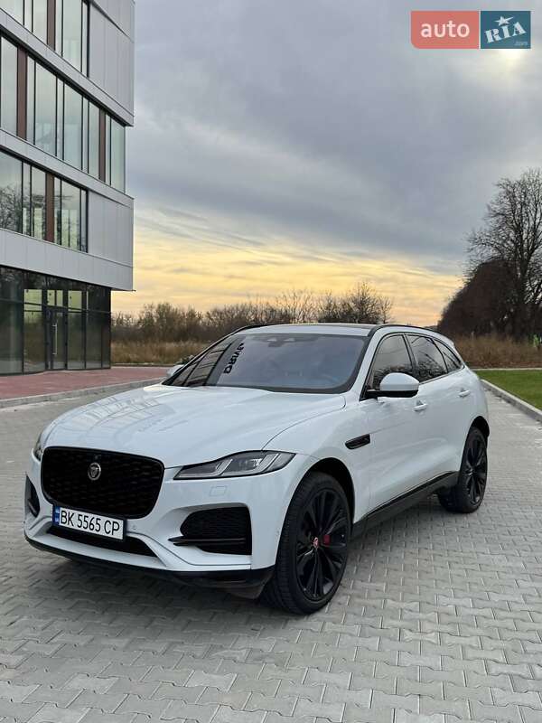 Внедорожник / Кроссовер Jaguar F-Pace 2021 в Ровно