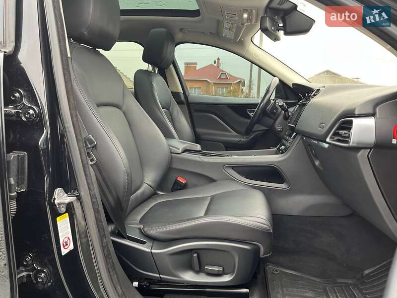 Позашляховик / Кросовер Jaguar F-Pace 2017 в Києві фото 12 Позашляховик / Кросовер Jaguar F-Pace 2017 в Києві