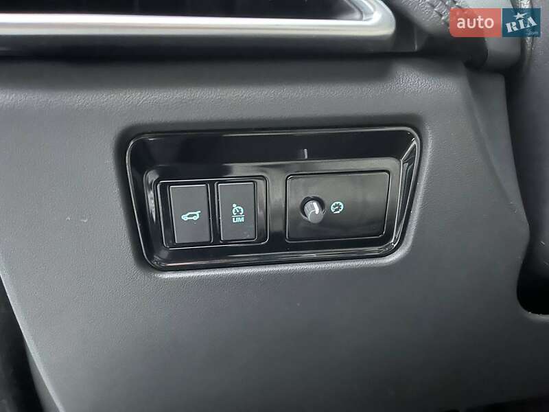 Позашляховик / Кросовер Jaguar F-Pace 2018 в Києві