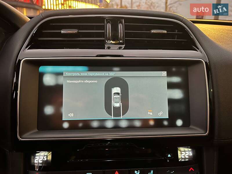 Позашляховик / Кросовер Jaguar F-Pace 2016 в Києві фото 21 Позашляховик / Кросовер Jaguar F-Pace 2016 в Києві