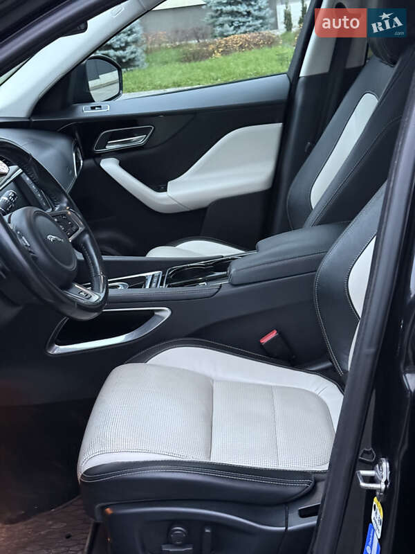 Позашляховик / Кросовер Jaguar F-Pace 2016 в Луцьку фото 16 Позашляховик / Кросовер Jaguar F-Pace 2016 в Луцьку