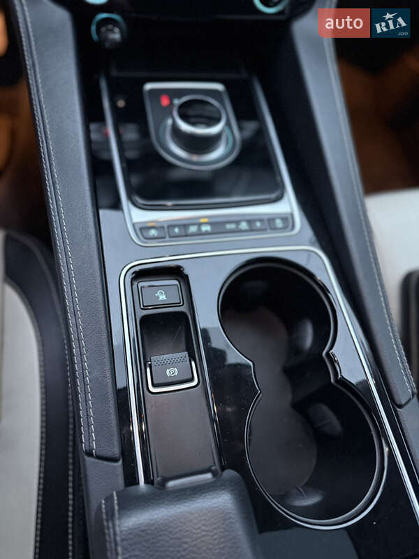 Позашляховик / Кросовер Jaguar F-Pace 2016 в Луцьку фото 20 Позашляховик / Кросовер Jaguar F-Pace 2016 в Луцьку