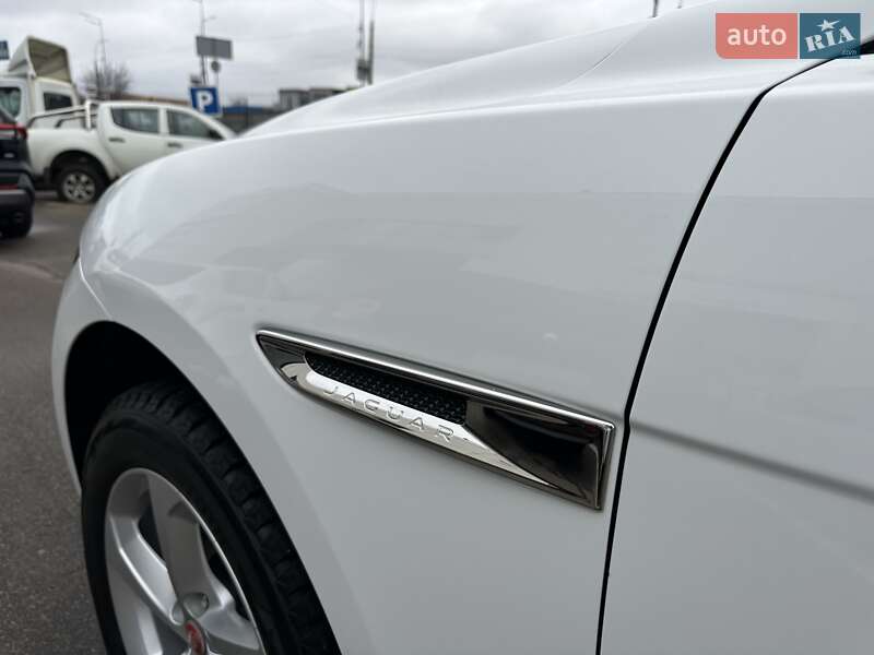 Позашляховик / Кросовер Jaguar F-Pace 2020 в Києві фото 16 Позашляховик / Кросовер Jaguar F-Pace 2020 в Києві