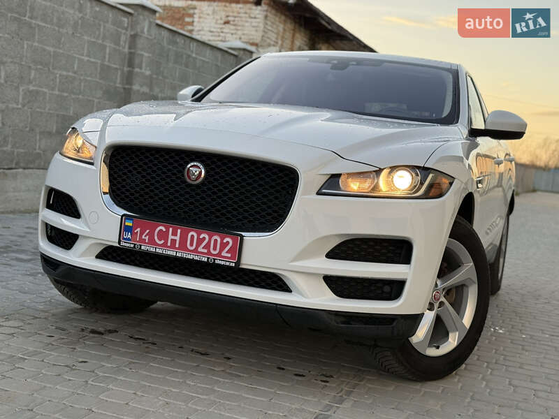 Jaguar F-Pace 2016