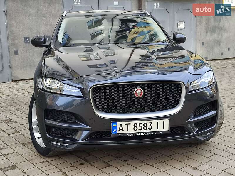 Внедорожник / Кроссовер Jaguar F-Pace 2017 в Ивано-Франковске