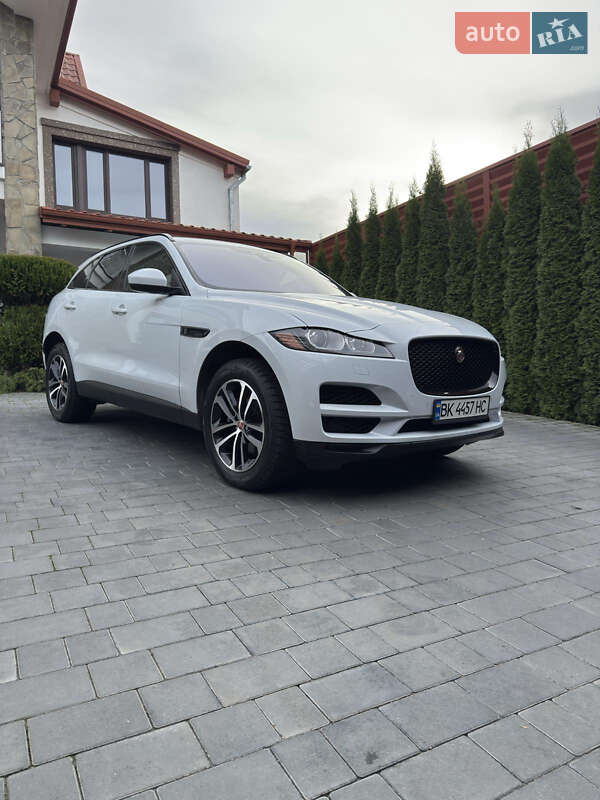 Позашляховик / Кросовер Jaguar F-Pace 2018 в Рівному