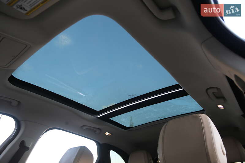 Внедорожник / Кроссовер Jaguar F-Pace 2016 в Киеве