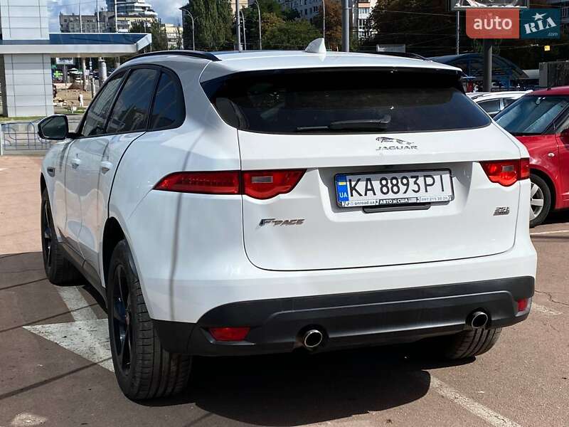 Позашляховик / Кросовер Jaguar F-Pace 2017 в Києві