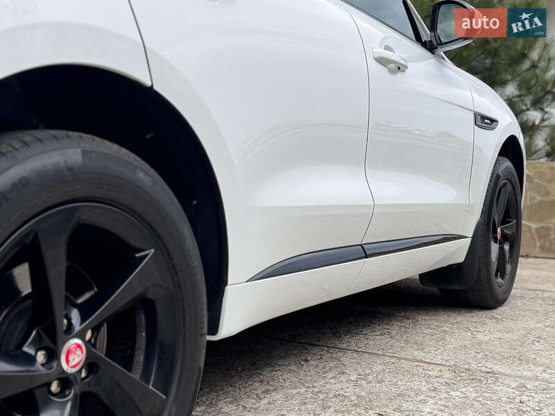 Внедорожник / Кроссовер Jaguar F-Pace 2017 в Одессе