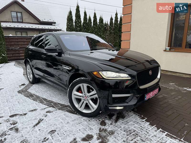 Позашляховик / Кросовер Jaguar F-Pace 2017 в Нововолинську