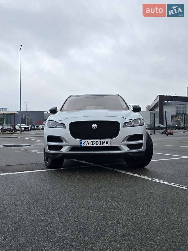 Позашляховик / Кросовер Jaguar F-Pace 2017 в Києві