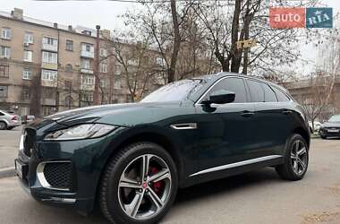 Позашляховик / Кросовер Jaguar F-Pace 2016 в Дніпрі