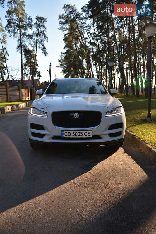 Внедорожник / Кроссовер Jaguar F-Pace 2016 в Чернигове