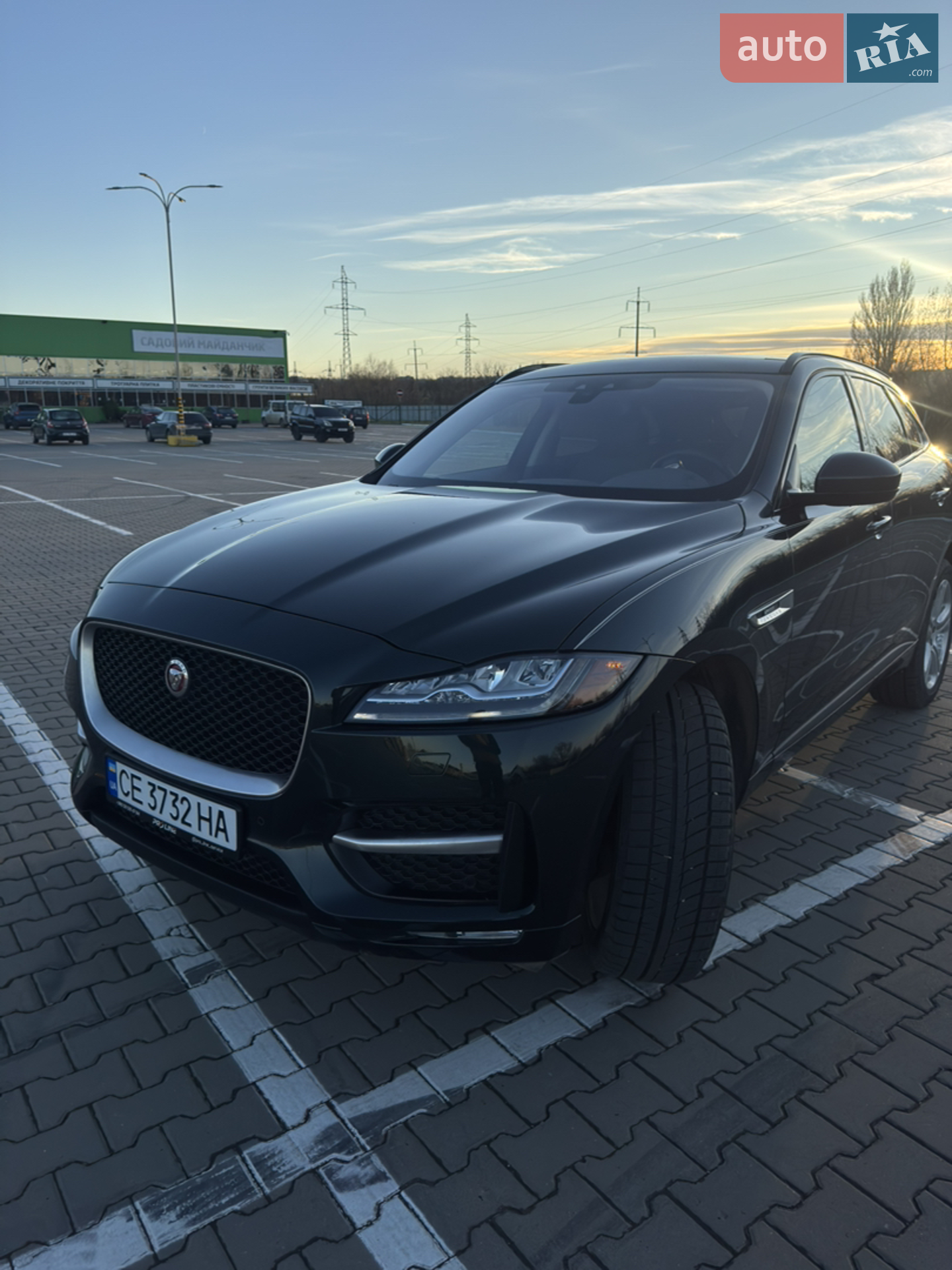 2017 Jaguar F-Pace - мініатюра 14